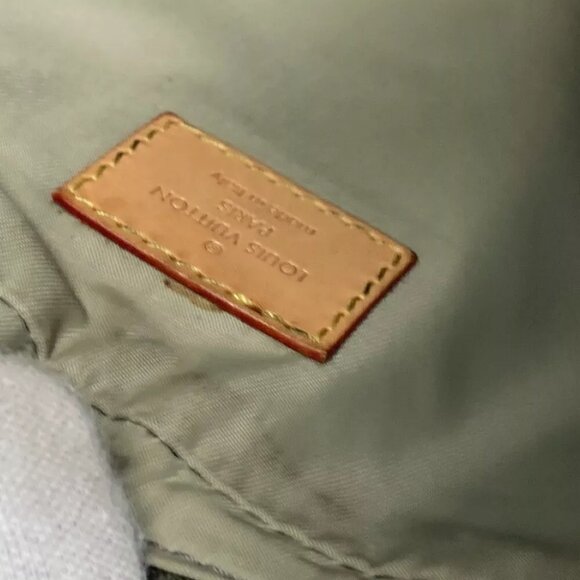 LOUIS VUITTON M93619 Damier Geant Acrobat Shoulder Bag Cross body - Picture 4 of 15